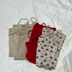 Tank top bundle (4) (2)S (1)M (1) XS